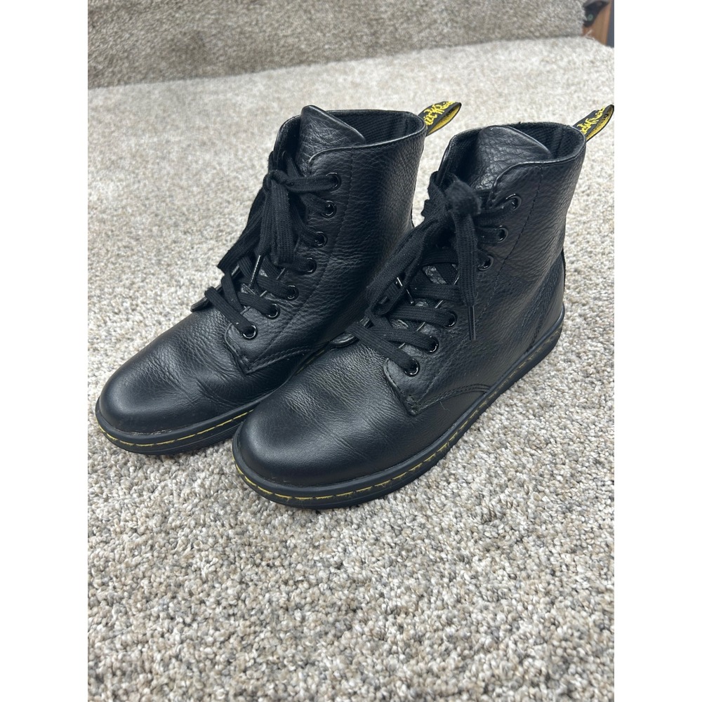 Dr. Martens Leyton Black Pebbled Leather Lace Up Boots Womens Size 6 AW004